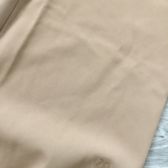 Lululemon Keep Moving pant - Picture 3 of 4